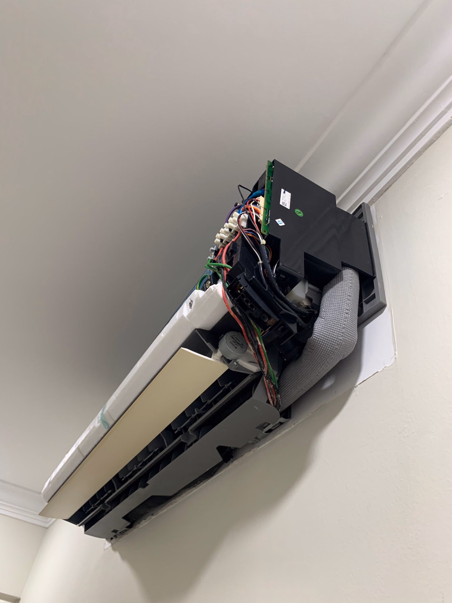 Read more about the article Top Tips for Air Conditioner Repair in Johor Bahru